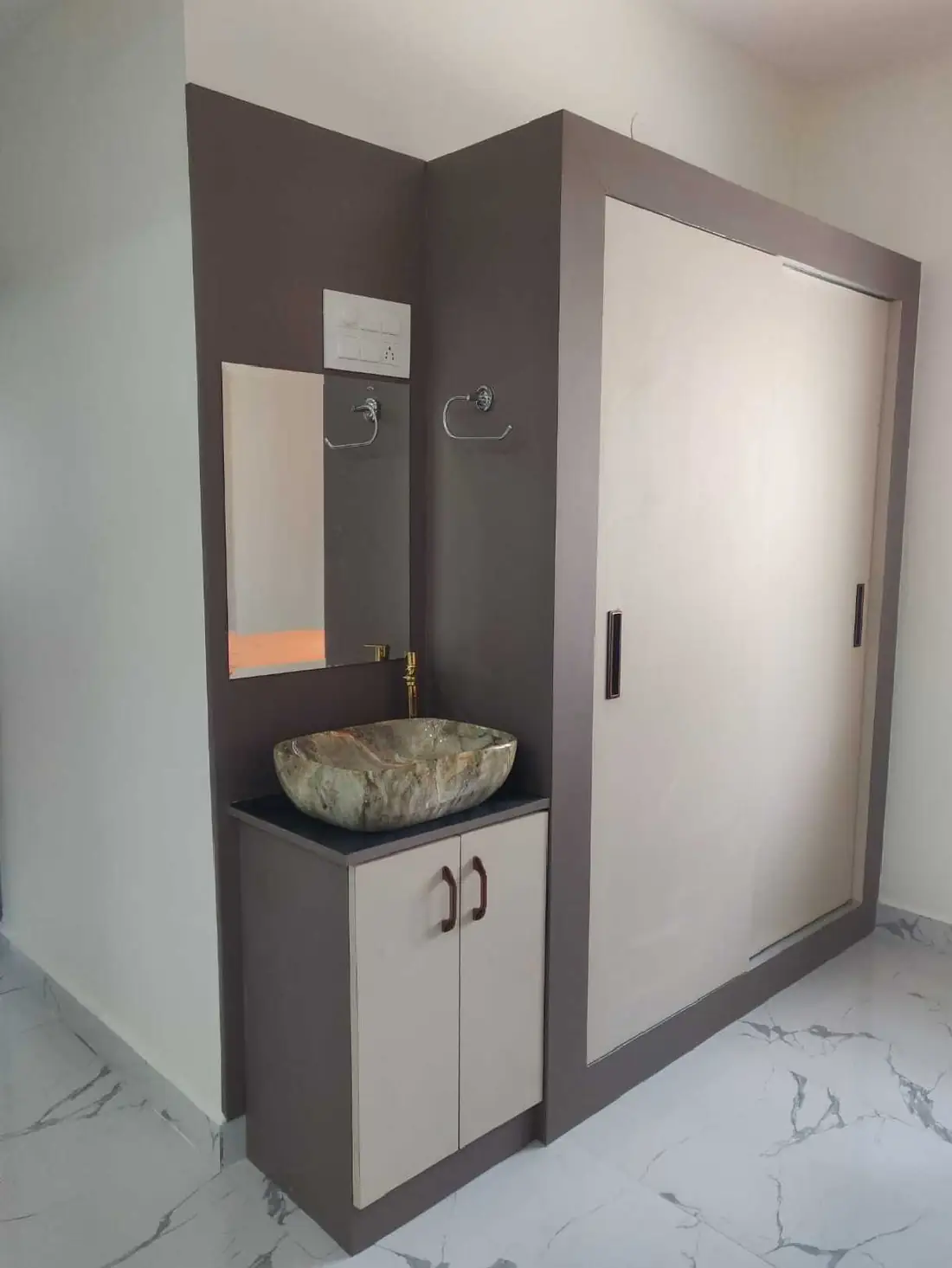 Stone Basin Vanity & Crafts